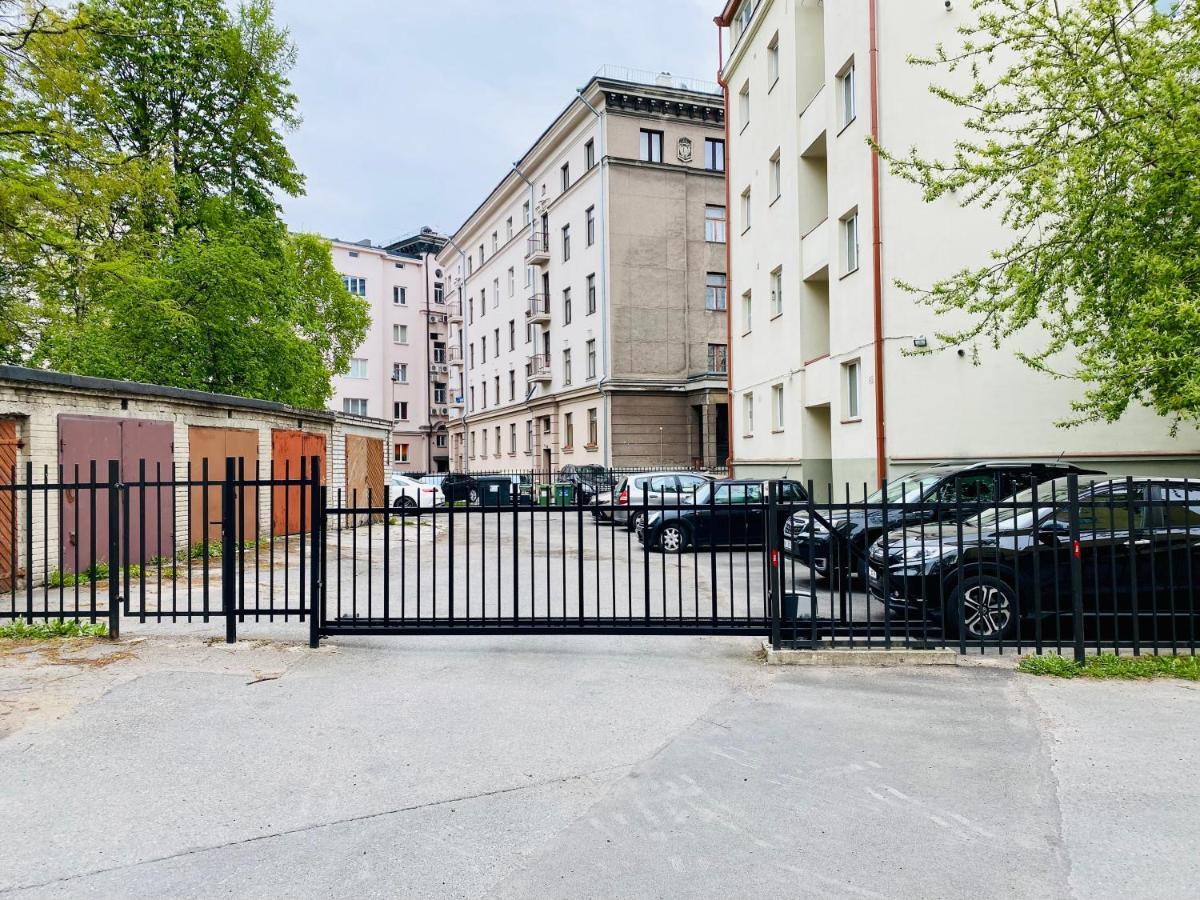 Cozy Reimani Residence - City Heart Free Parking Tallin Exterior foto